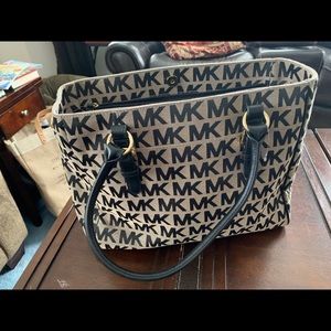 Michael Kors bag